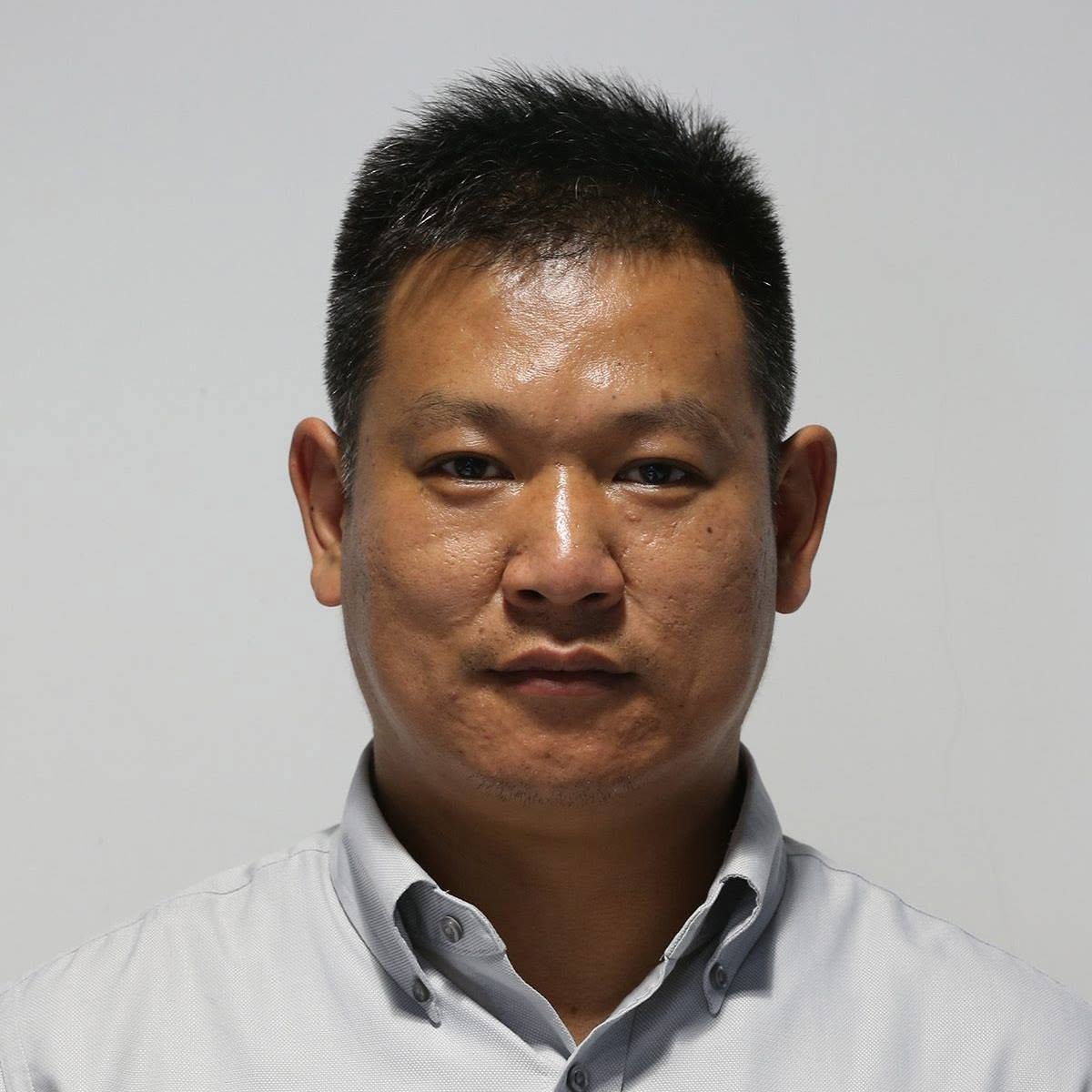 Bob Li（李华敏）